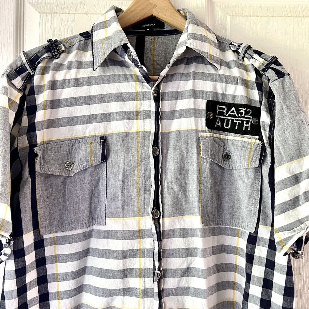 Y2K Red Ape Shirt Mens Medium Short Sleeve Button Up Blue Plaid Logo Urban Wear - Picture 2 of 13
